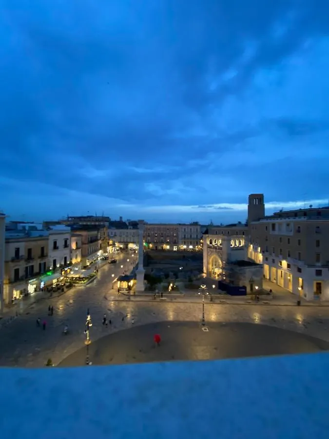 L'Attico Piazza Sant'Oronzo Bed & Breakfast Lecce 0*,  Italy